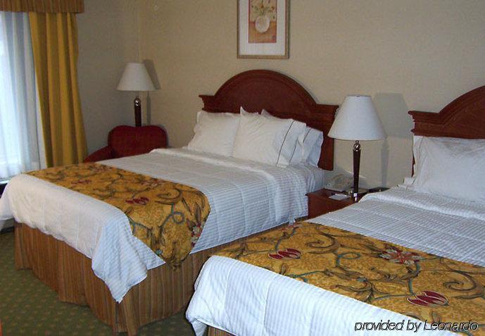 Fairfield Inn & Suites Detroit Farmington Hills Habitación foto